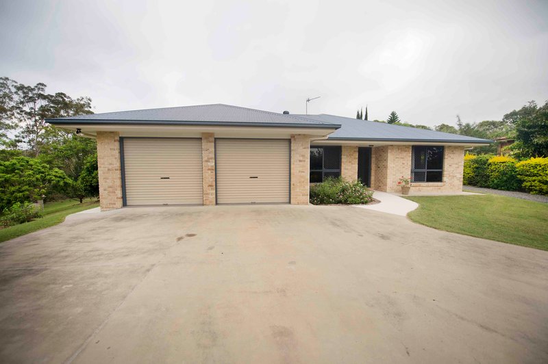 Photo - 28 Carthurbie Crescent, New Auckland QLD 4680 - Image 3