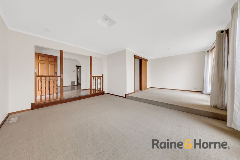 Photo - 28 Cassinia Crescent, Meadow Heights VIC 3048 - Image 17