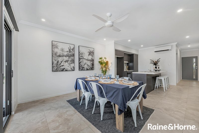 Photo - 28 Castleview Lane, Garbutt QLD 4814 - Image 4