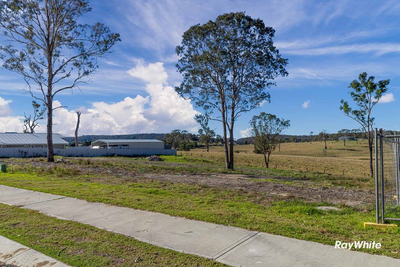 Photo - 28 Caswell Street, Moruya NSW 2537 - Image 5