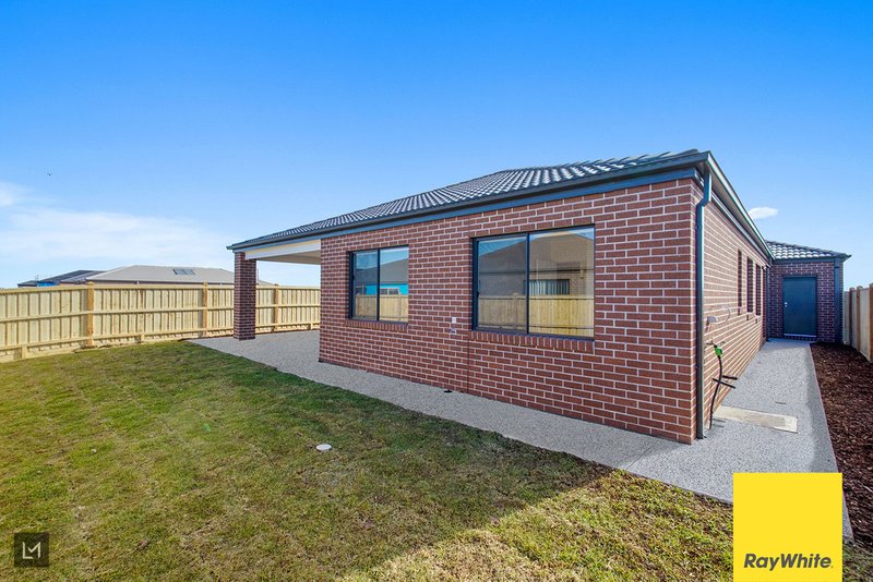 Photo - 28 Cecil Road, Tarneit VIC 3029 - Image 21