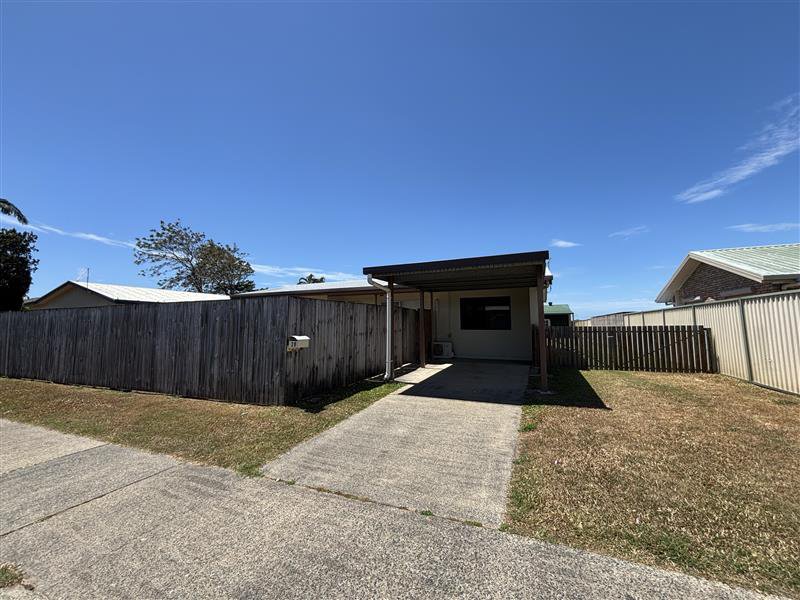 Photo - 28 Celeber Drive, Andergrove QLD 4740 - Image 1