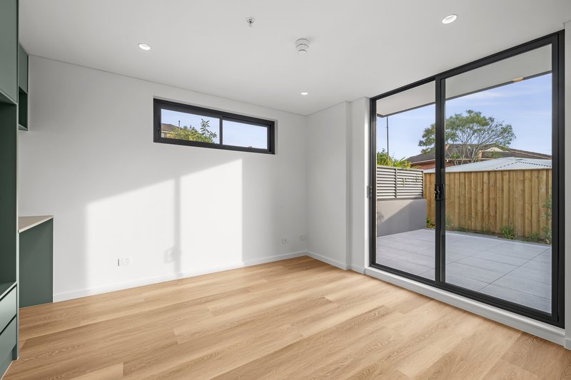 Photo - 28 Chandos Street, Ashfield NSW 2131 - Image 4