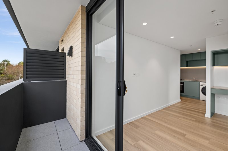 Photo - 28 Chandos Street, Ashfield NSW 2131 - Image 11