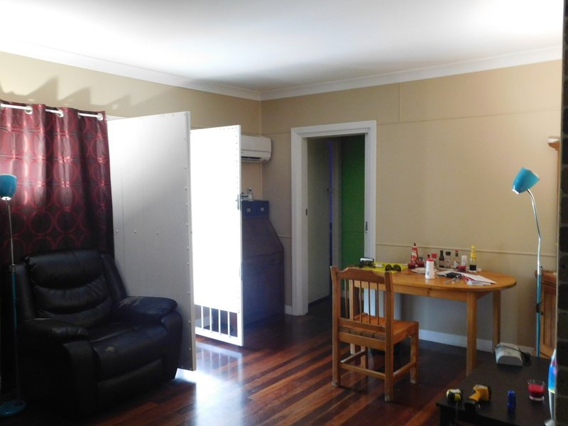 Photo - 28 Chandos Street, Wynnum West QLD 4178 - Image 2