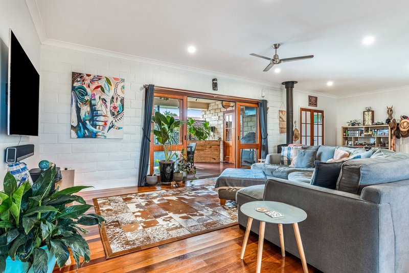 Photo - 28 Charles Avenue, Casino NSW 2470 - Image 3