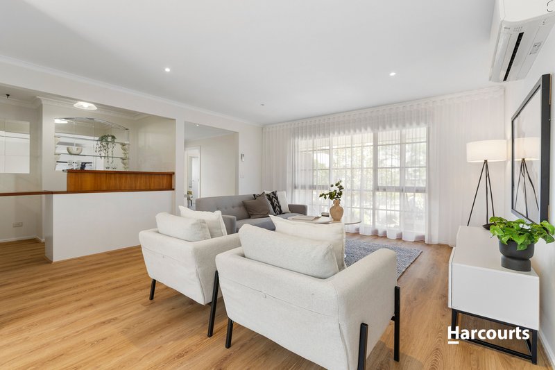 Photo - 28 Chaucer Street, Hamlyn Heights VIC 3215 - Image 2