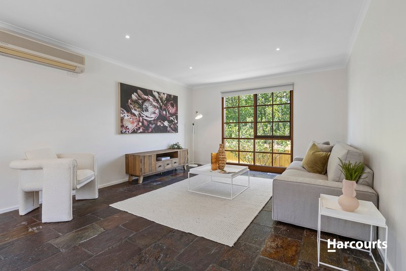 Photo - 28 Chaucer Street, Hamlyn Heights VIC 3215 - Image 12