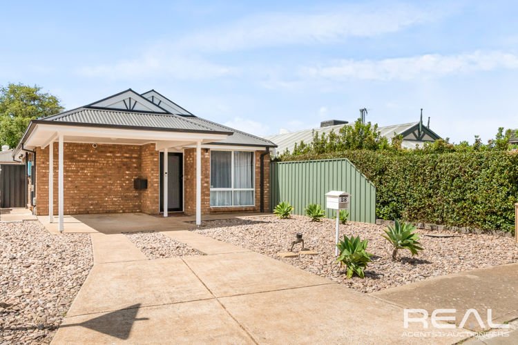 Photo - 28 Christiana Crescent, Wynn Vale SA 5127 - Image 3