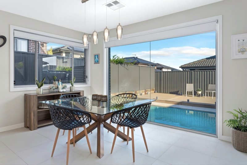 Photo - 28 Christy Drive, Schofields NSW 2762 - Image 3