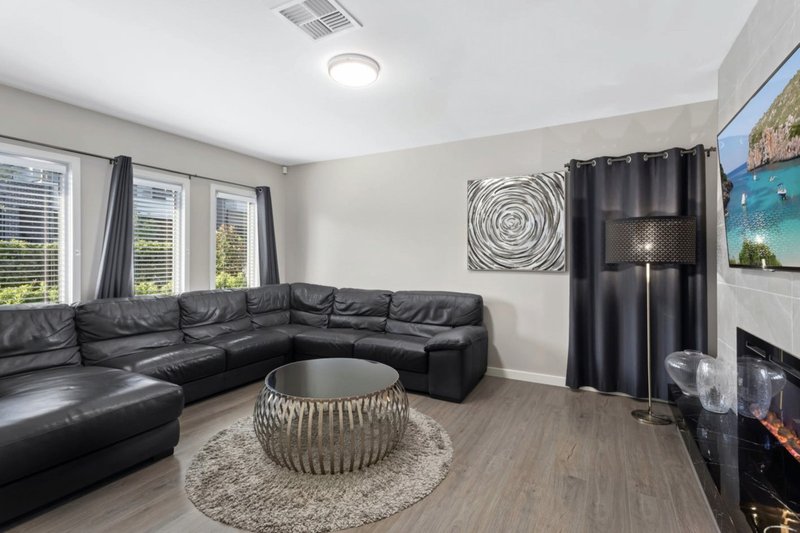 Photo - 28 Christy Drive, Schofields NSW 2762 - Image 5