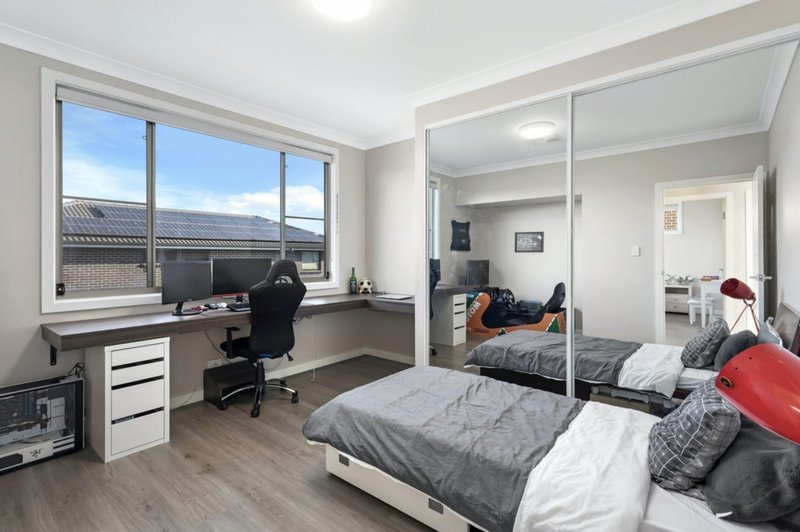 Photo - 28 Christy Drive, Schofields NSW 2762 - Image 8