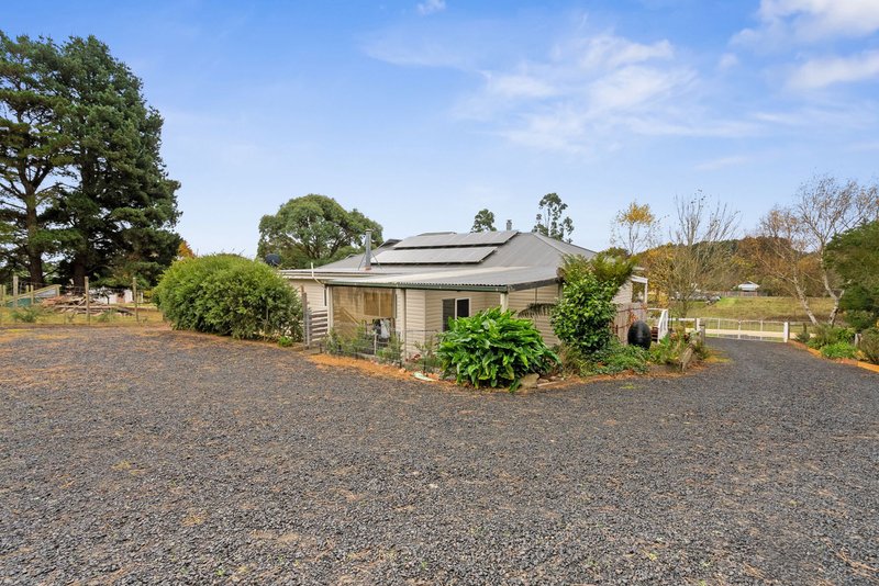 Photo - 28 Church Street, Mount Egerton VIC 3352 - Image 15