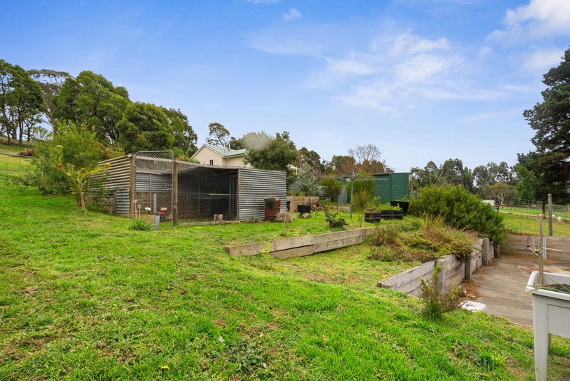 Photo - 28 Church Street, Mount Egerton VIC 3352 - Image 17