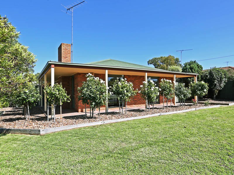 28 Claremont Drive, Leopold VIC 3224