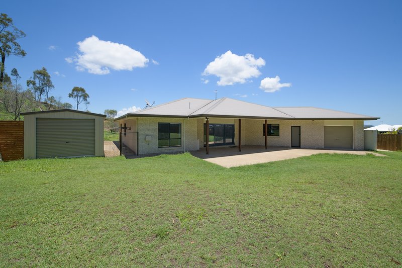 Photo - 28 Clarendon Street, Clinton QLD 4680 - Image 2