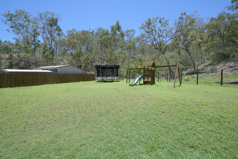 Photo - 28 Clarendon Street, Clinton QLD 4680 - Image 3