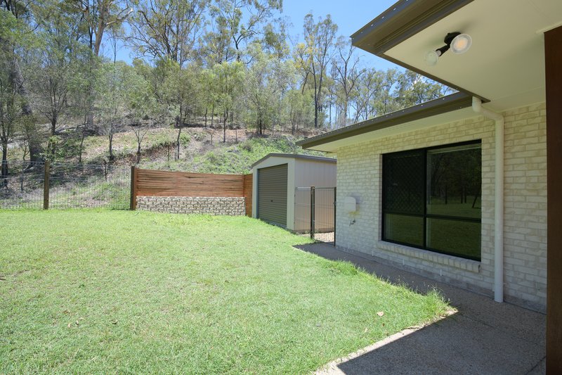 Photo - 28 Clarendon Street, Clinton QLD 4680 - Image 5