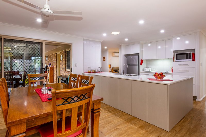 Photo - 28 Clydesdale Avenue, Branyan QLD 4670 - Image 4