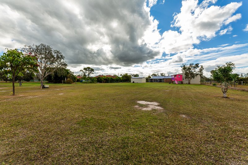 Photo - 28 Clydesdale Avenue, Branyan QLD 4670 - Image 23