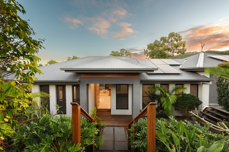 Photo - 28 Coachella Crescent, Upper Coomera QLD 4209 - Image 13