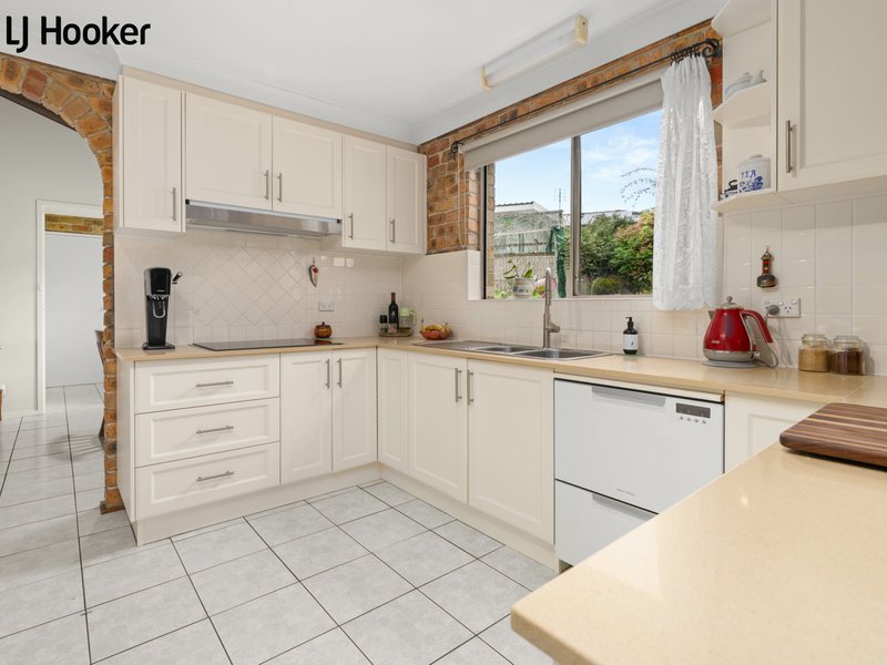 Photo - 28 Comarong Street, Greenwell Point NSW 2540 - Image 12