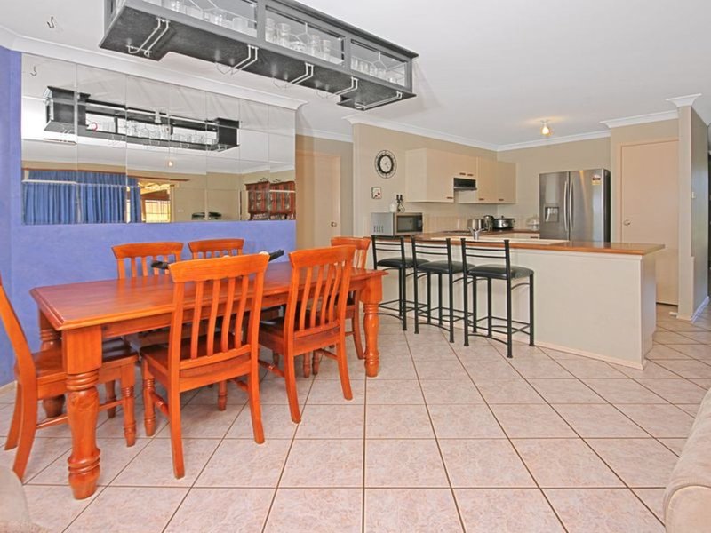 Photo - 28 Combe Drive, Mollymook NSW 2539 - Image 4