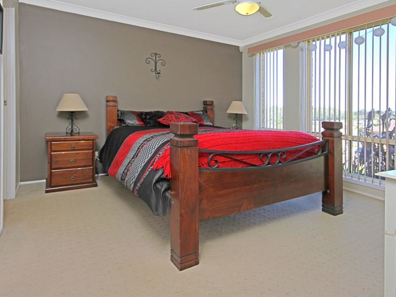 Photo - 28 Combe Drive, Mollymook NSW 2539 - Image 6