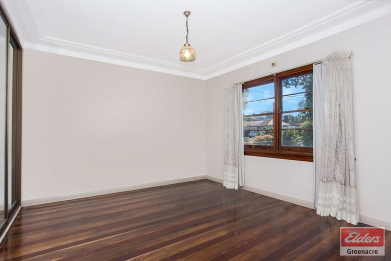 Photo - 28 Como Road, Greenacre NSW 2190 - Image 3