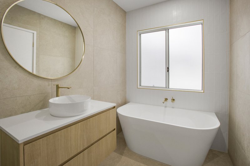 Photo - 2/8 Conifer Crescent, Palmview QLD 4553 - Image 12