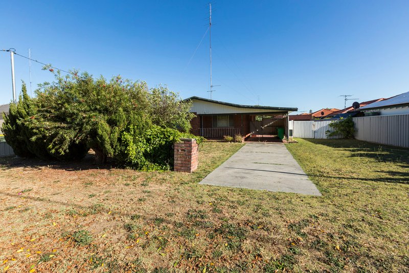 Photo - 28 Constitution Street, South Bunbury WA 6230 - Image 2