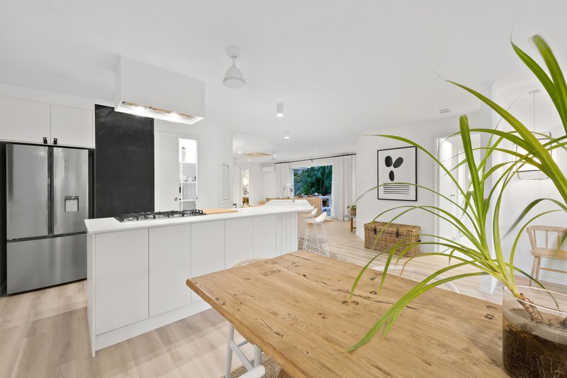 Photo - 28 Coral Drive, Blacks Beach QLD 4740 - Image 7