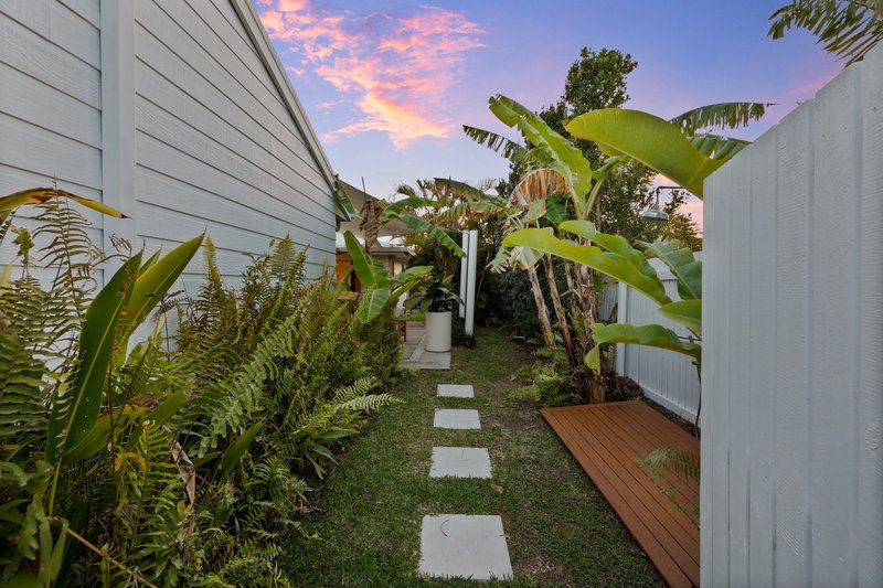 Photo - 28 Coral Drive, Blacks Beach QLD 4740 - Image 24