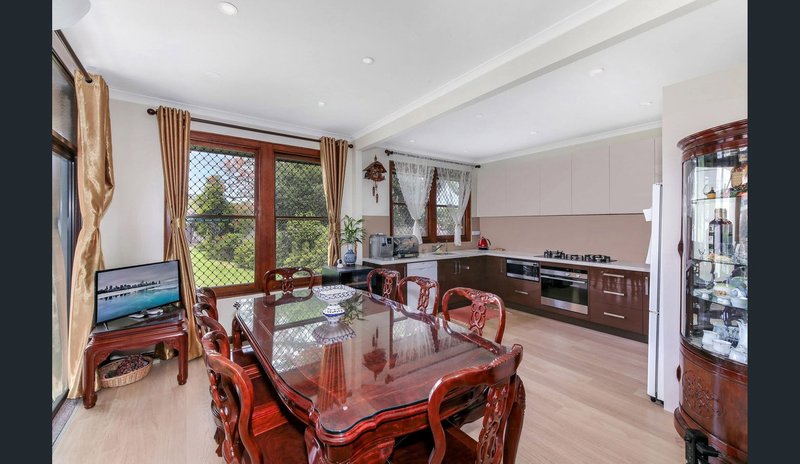 Photo - 28 Cotswold Street, Westmead NSW 2145 - Image 3