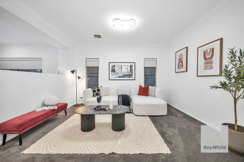 Photo - 28 Cottesloe Parade, Taylors Hill VIC 3037 - Image 4
