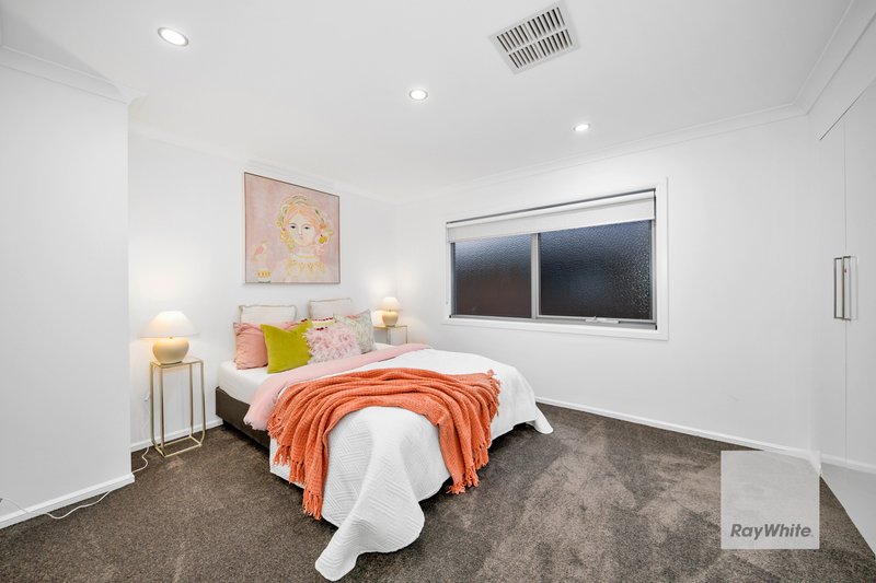 Photo - 28 Cottesloe Parade, Taylors Hill VIC 3037 - Image 23