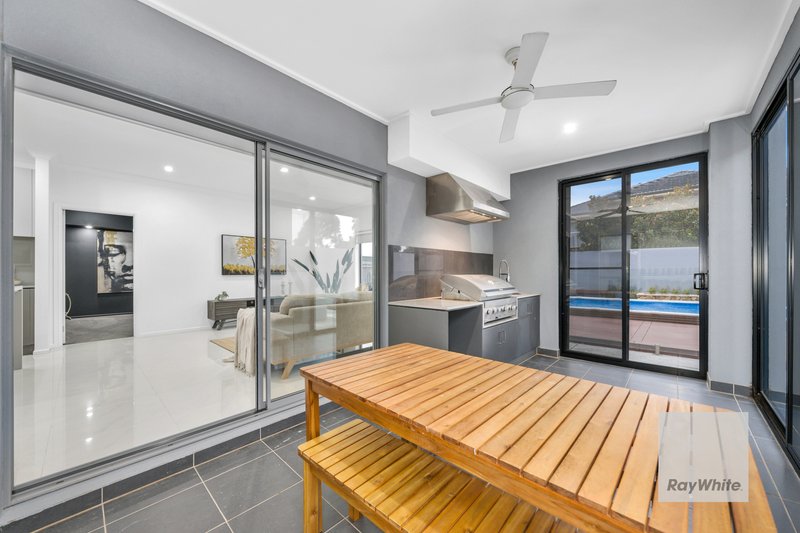 Photo - 28 Cottesloe Parade, Taylors Hill VIC 3037 - Image 27