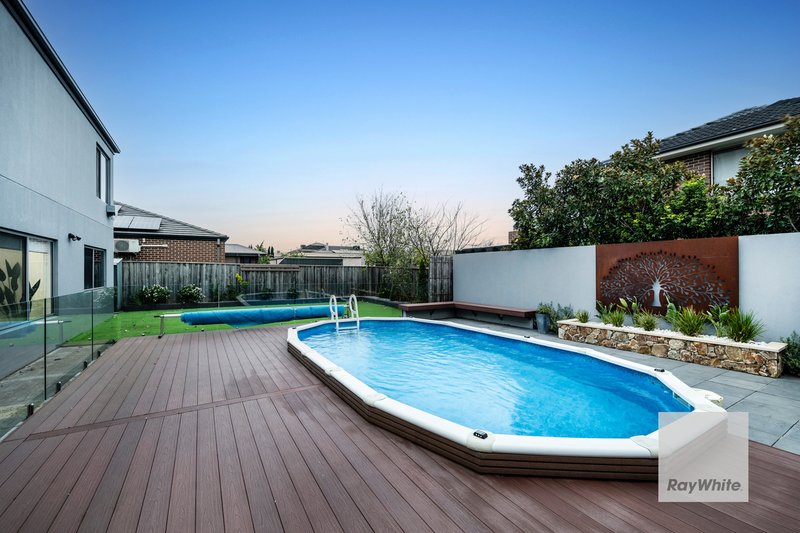 Photo - 28 Cottesloe Parade, Taylors Hill VIC 3037 - Image 28