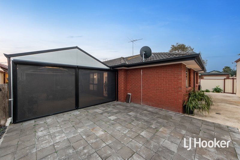 Photo - 28 Creswick Drive, Point Cook VIC 3030 - Image 24