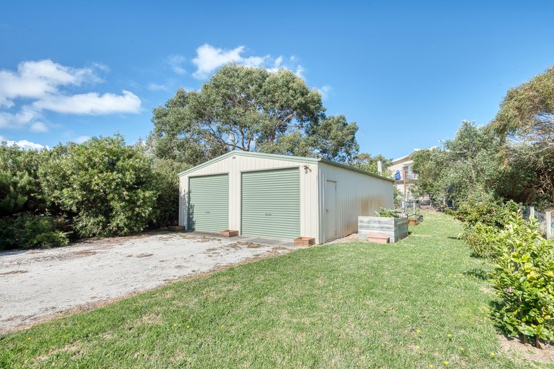 Photo - 28 Crichton Crescent, Venus Bay VIC 3956 - Image 18