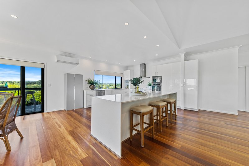 Photo - 28 Crows Ash Lane, Black Mountain QLD 4563 - Image 8