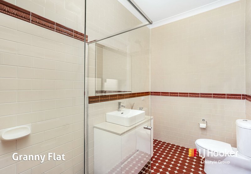 Photo - 28 Culverston Avenue, Denham Court NSW 2565 - Image 25