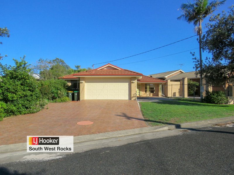 28 Currawong Cr , South West Rocks NSW 2431