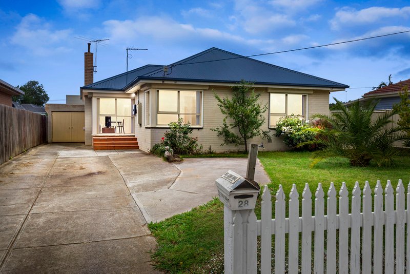 28 Curtin Avenue, Lalor VIC 3075