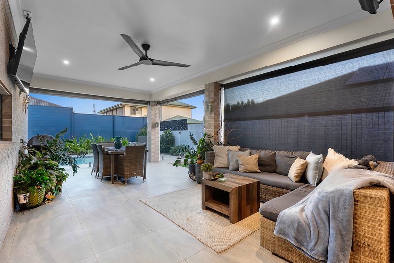 Photo - 28 Cusack Street, Mango Hill QLD 4509 - Image 10