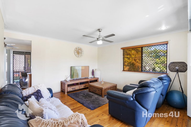 Photo - 28 Dale Street, Burpengary QLD 4505 - Image 5