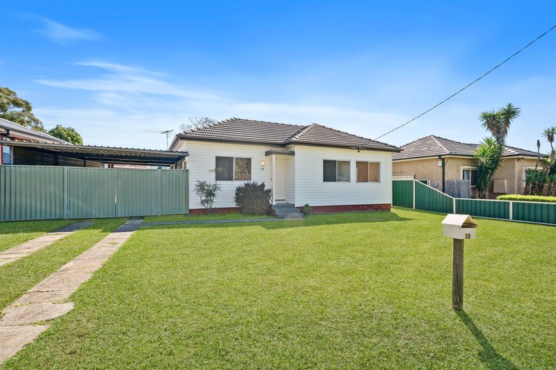 Photo - 28 Dan Avenue, Blacktown NSW 2148 - Image 1