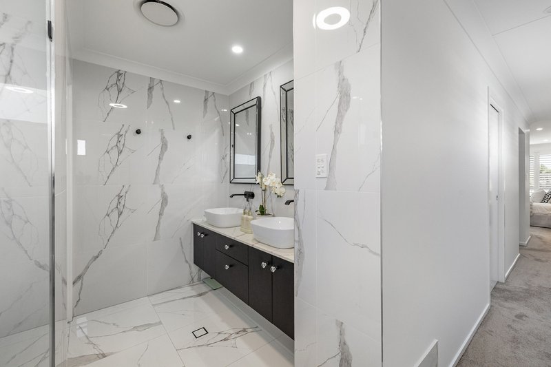 Photo - 28 Dart Street, Redland Bay QLD 4165 - Image 19