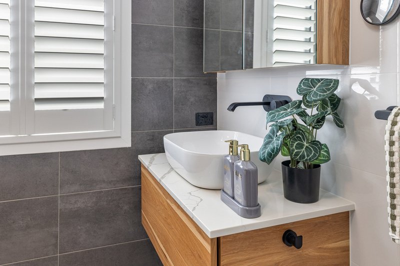 Photo - 28 Dart Street, Redland Bay QLD 4165 - Image 24