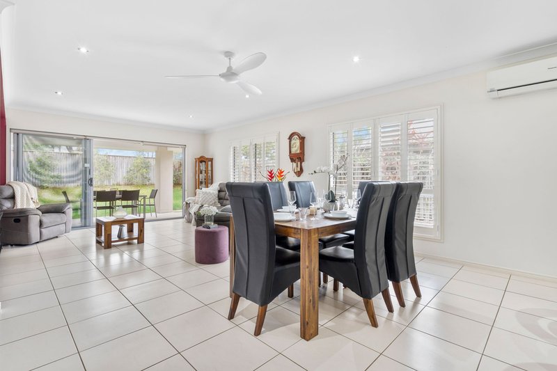 Photo - 28 Daylesford Circuit, Ormeau QLD 4208 - Image 3